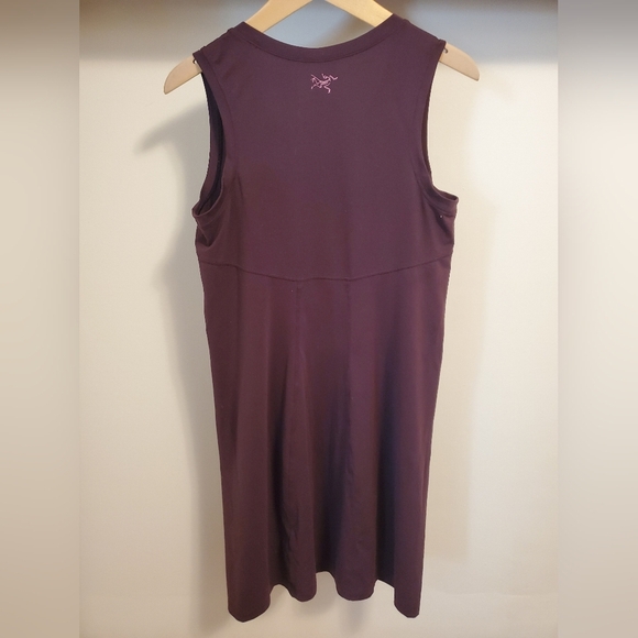 Arc'teryx Solterra sleeveless dress. Dark purple. Size M. Flaw! - Picture 3 of 9